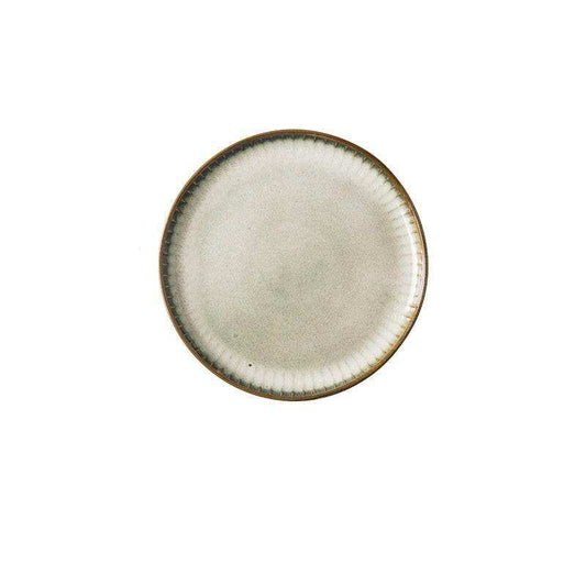 Elegant 17cm dinner plate from Dinner Set Splendid collection.