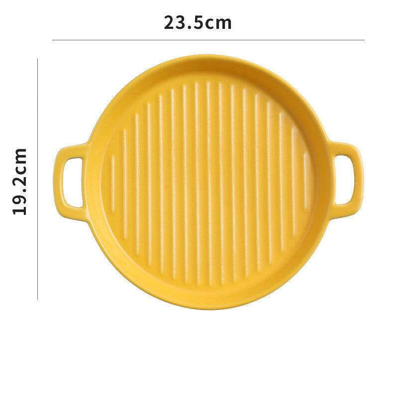 23.5cm yellow ceramic bakeware, with handles. Suitable for oven, microwave, and dishwasher.