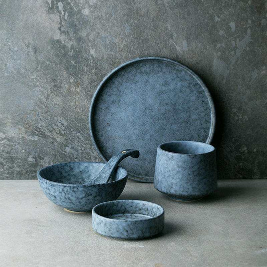 Elegant Japanese dinnerware set with fine workmanship.