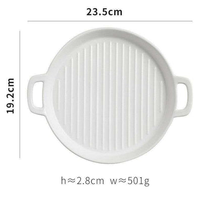 23,5cm white ceramic bakeware, with handles. Suitable for oven, microwave, and dishwasher.