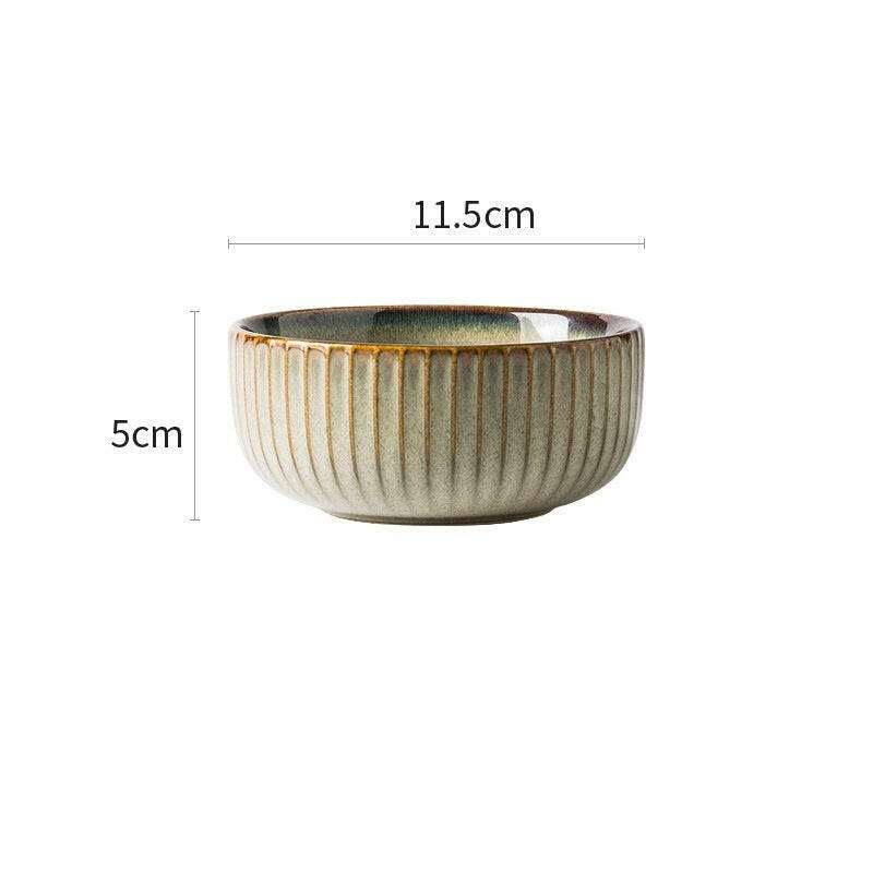 Elegant porcelain bowl from Dinner Set Splendid collection, 11.5cm diameter.